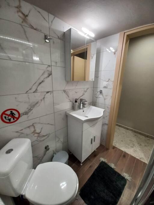 Kassandrou Deluxe Apartment Soluň Exteriér fotografie